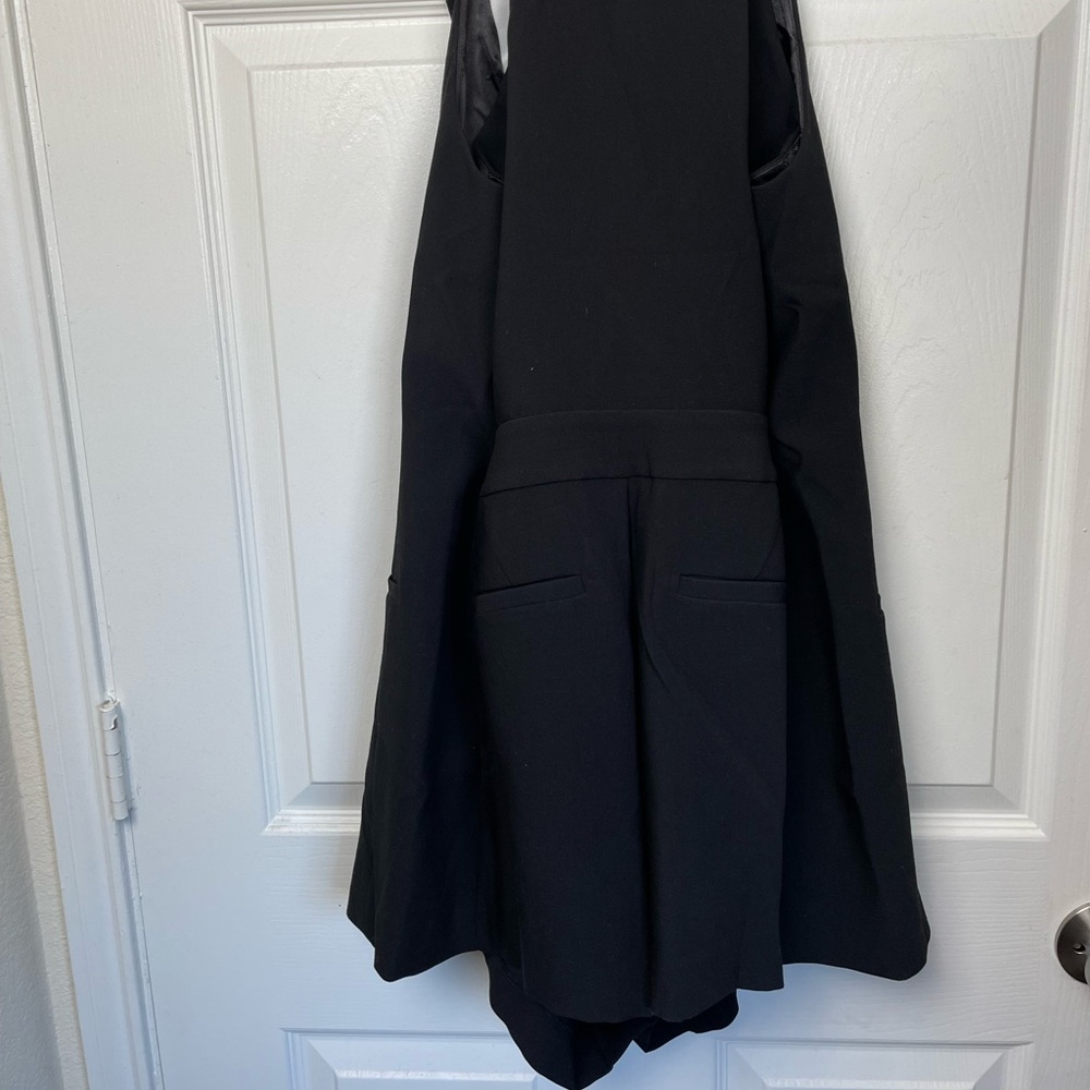 Business Romper - Picture 6 of 6